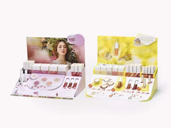 Cosmetic-Stand-for-Retail