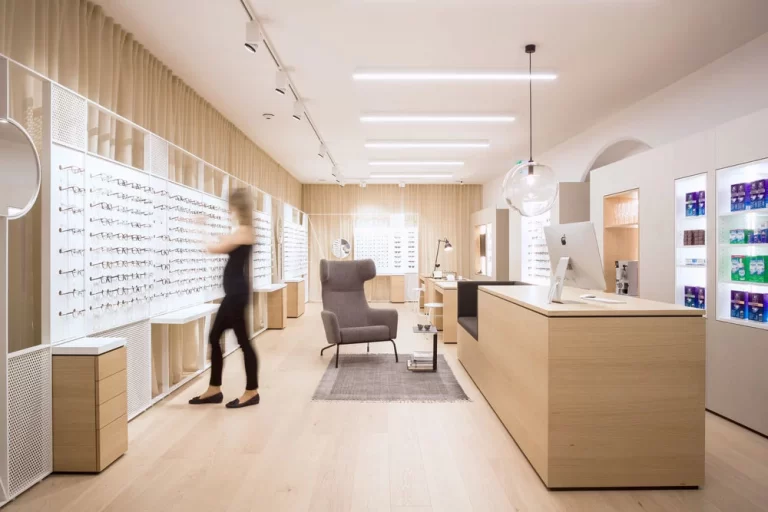 Sunglasses display cabinets